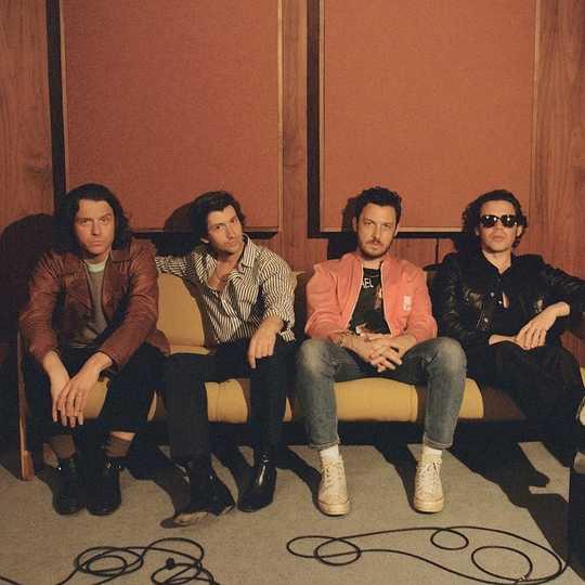 Arctic Monkeys Akan Rilis Album Baru Bertajuk The Car