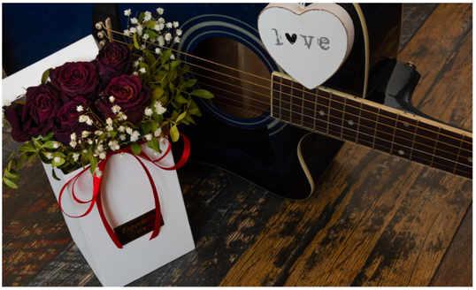 Pilihan Lagu Romantis yang Bisa Hangatkan Suasana Valentine-mu