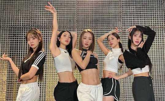 Menang di ‘Seoul Music Awards 2023’ Grup KARA Singgung Ketidakhadiran Goo Hara