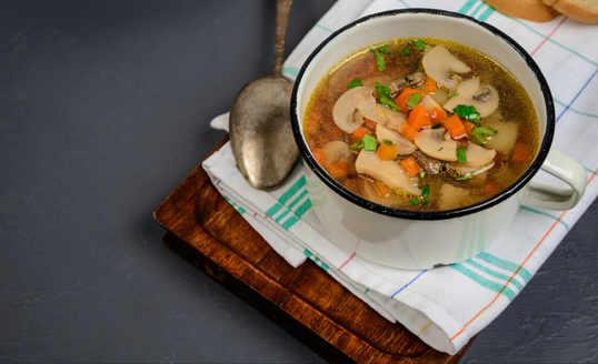 6 Resep Sup yang Cocok Menemani Waktu Berbuka Kamu