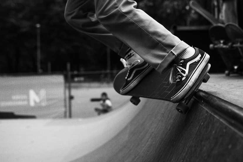 Rekomendasi Sneakers Skateboard Dengan Tampilan Cakep dan Performa Mantap