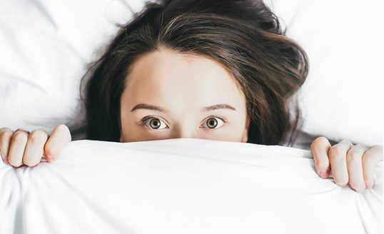 Hindari Begadang, Ini Cara Ampuh Perbaiki Pola Tidur Kamu