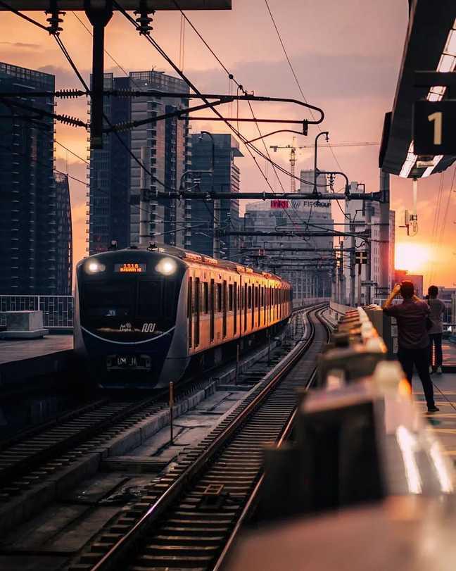 Keliling Jakarta Seharian Naik MRT, This is The Top 5 Places You Should Go!