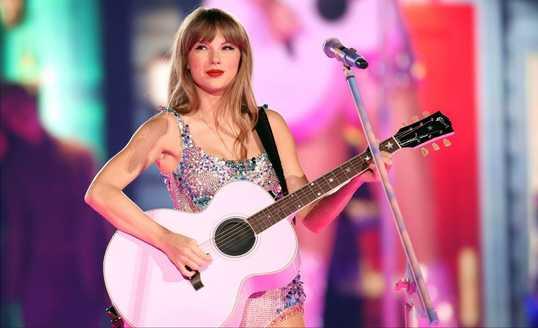 Lagu Mantan IS BACK! Taylor Swift Diduga Bikin Lagu Ini untuk Joe Alwyn